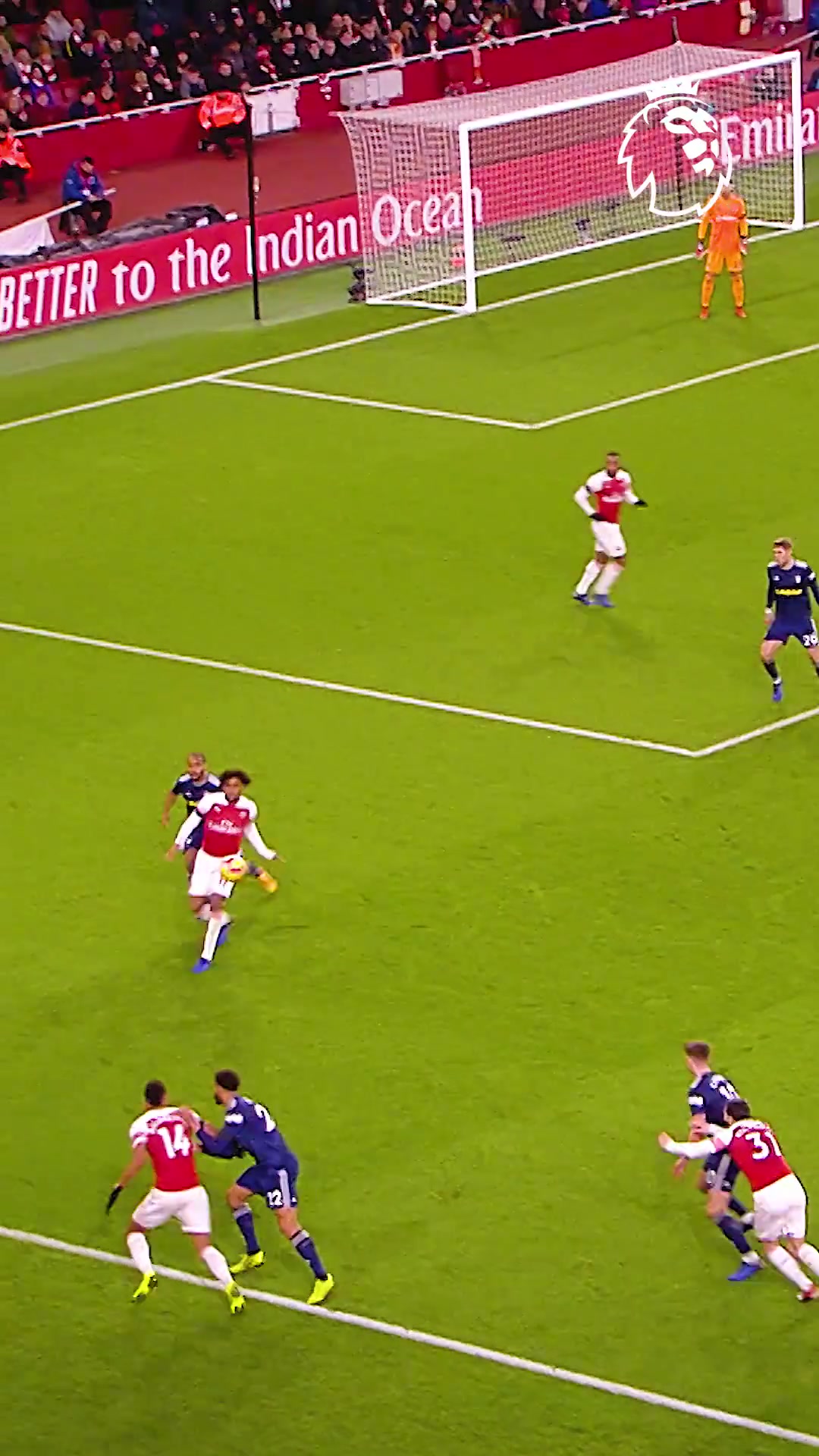 完美的7脚传递阿森纳谁不喜欢这样的配合 完美的7脚传递阿森纳谁不喜欢这样的配合