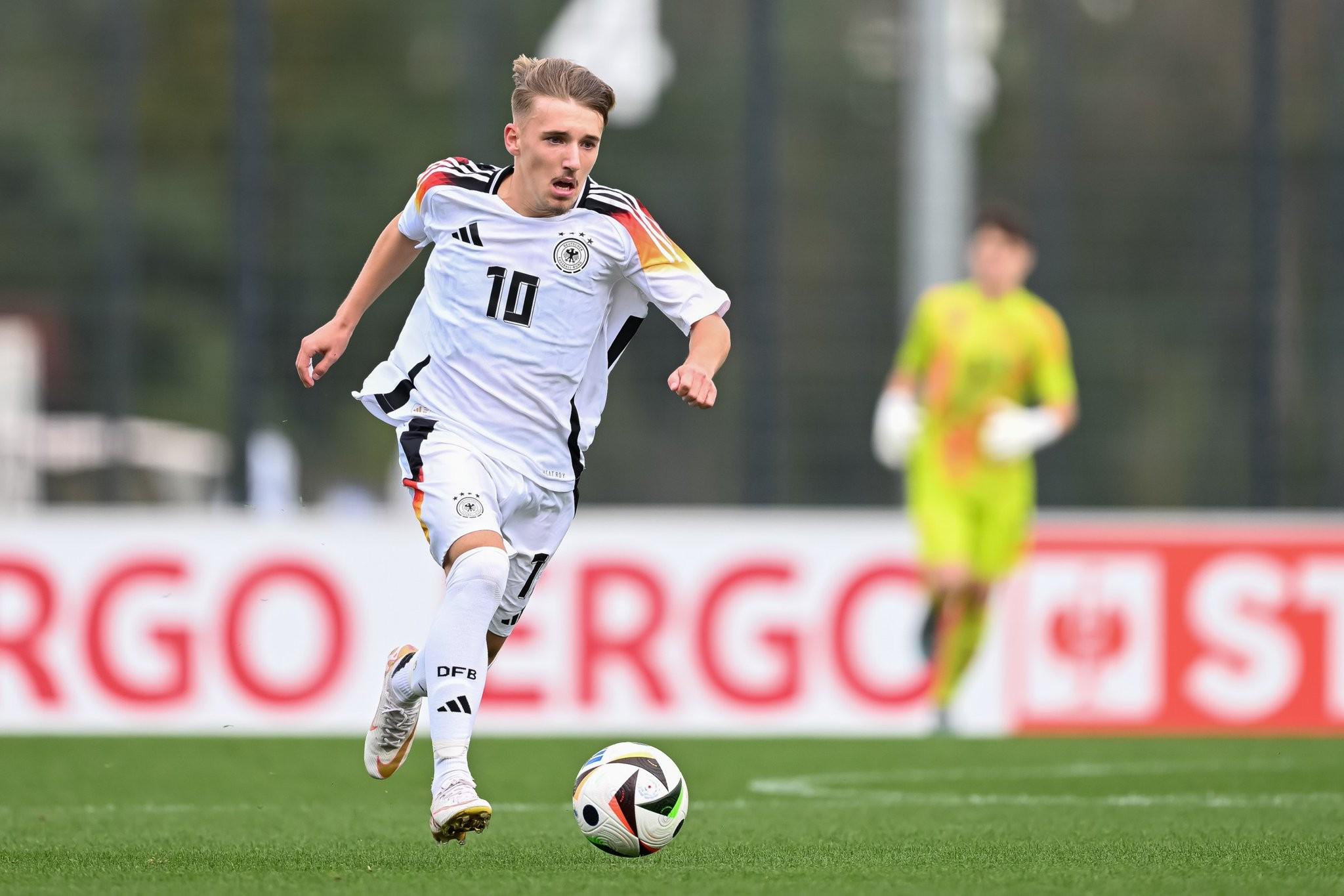 图片报:拜仁已经决定,卡尔不会随德国参加U17世界杯